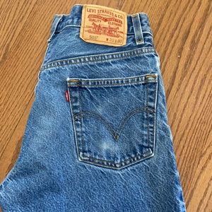 Vintage Regular Fit Levi’s 505 “mom jeans”